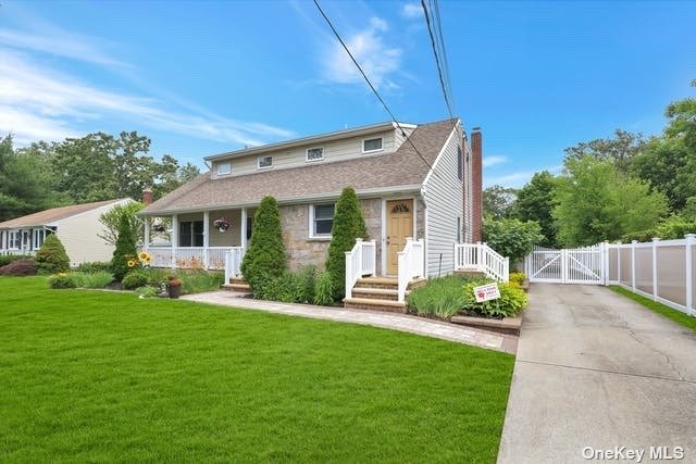 #1 photo, 131 S Hillside Avenue, Nesconset , NY 11767