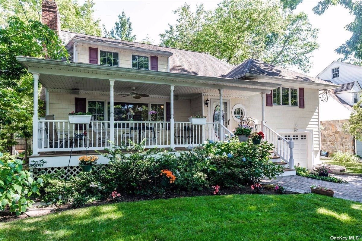 #1 photo, 96 Marion Avenue, ナッソー郡 Merrick , NY 11566