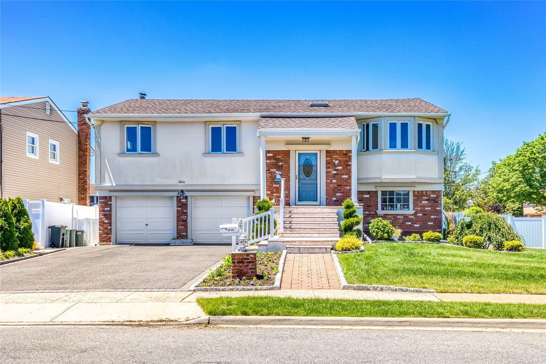 #1 photo, 3044 Seaview Lane, Bellmore , NY 11710