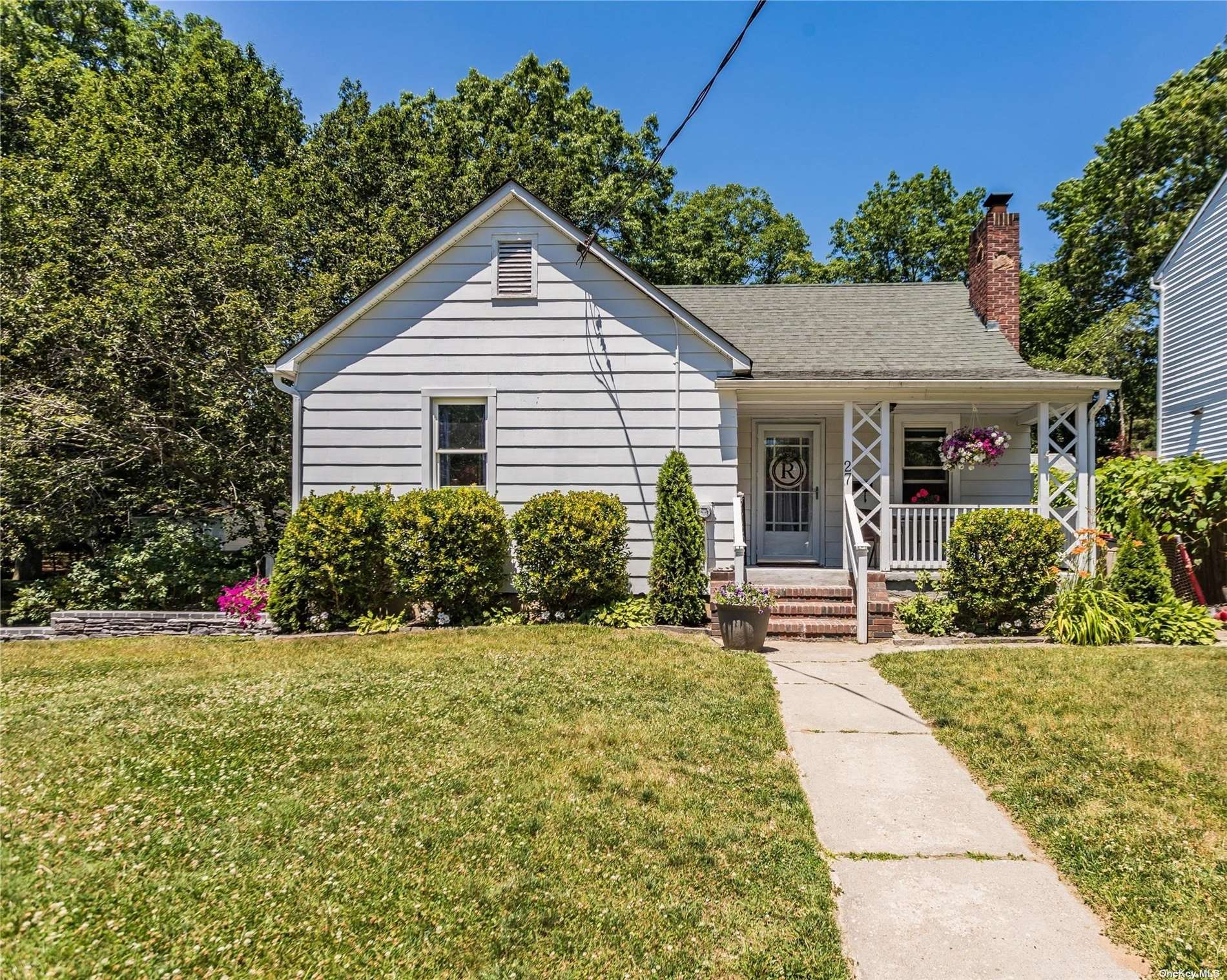 #1 photo, 27 Hilden Street, サフォーク郡 Kings Park , NY 11754