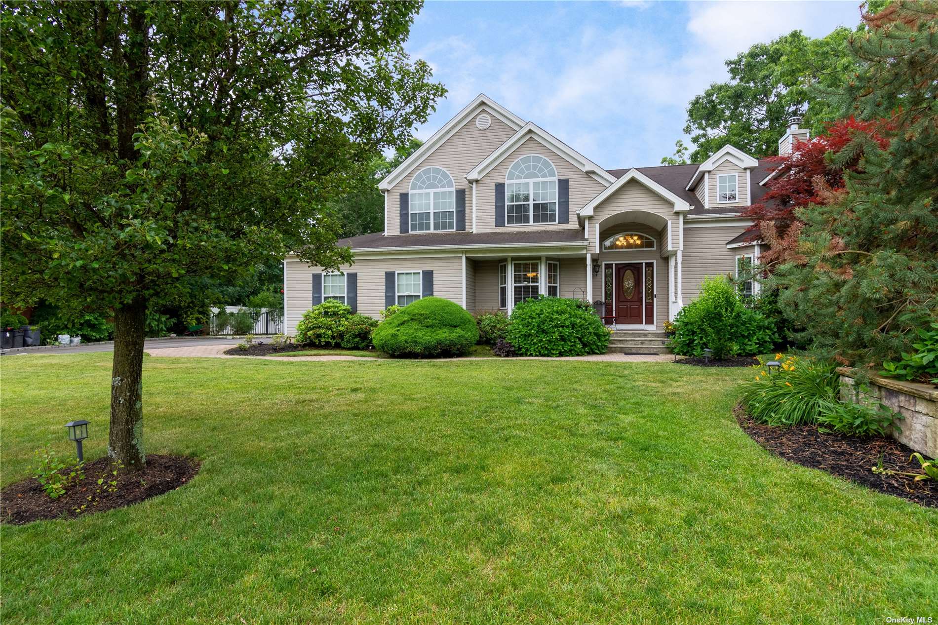 #1 photo, 2 Mason Street, Yaphank , NY 11980