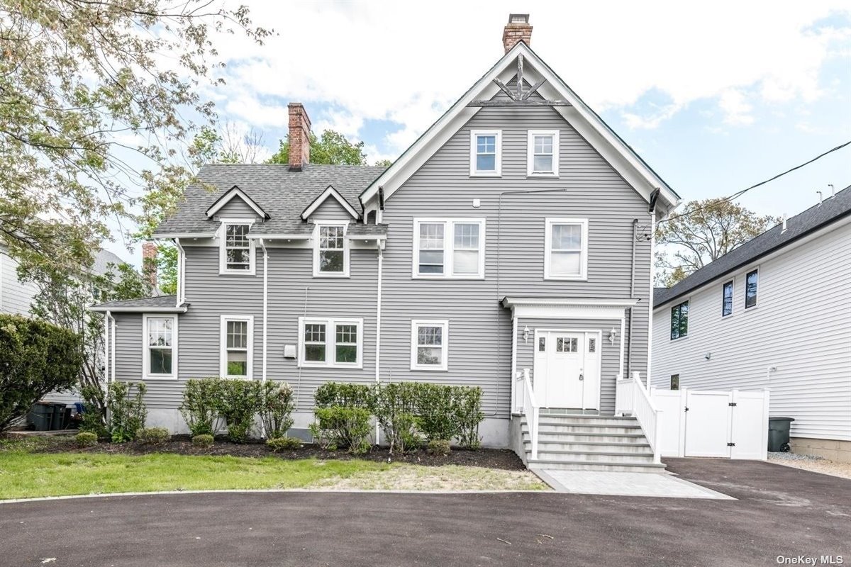 #1 photo, 2026 Lake End Road, नासाउ काउंटी Merrick , NY 11566