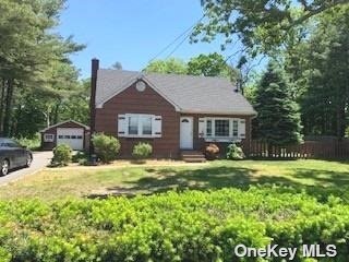 #1 photo, 1645 Locust Avenue, 东长岛 Bohemia , NY 11716