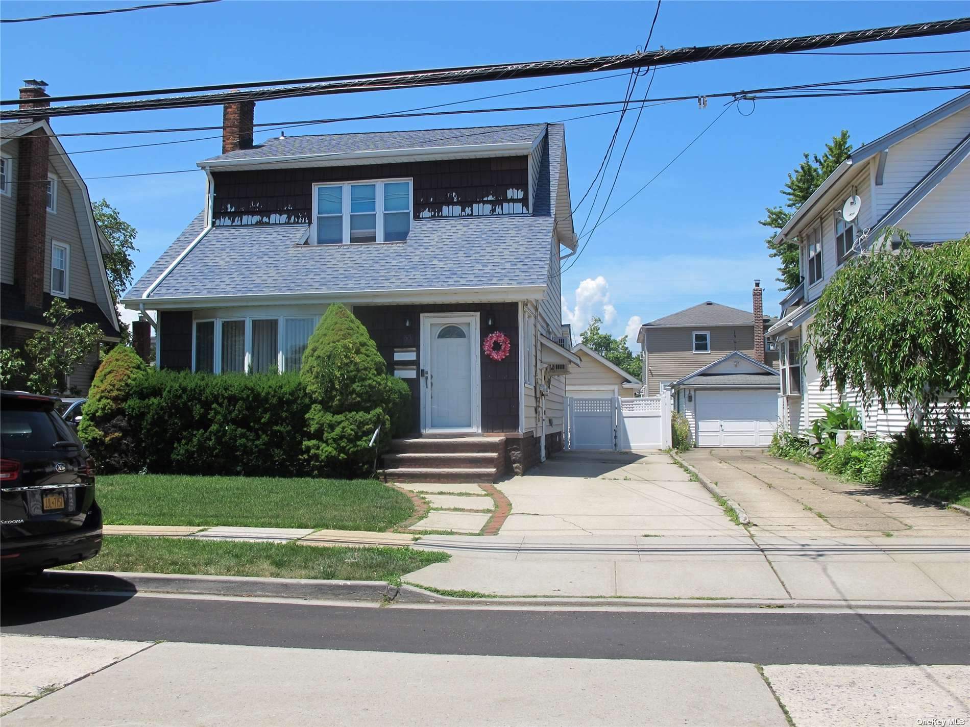#1 photo, 55 Elm Street, ناسو Lynbrook , NY 11563