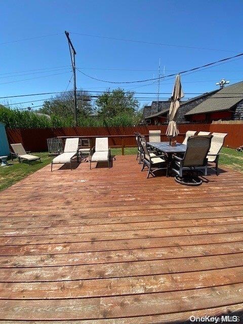 #14 photo, 664 Ocean Breeze, Ocean Beach , NY 11770