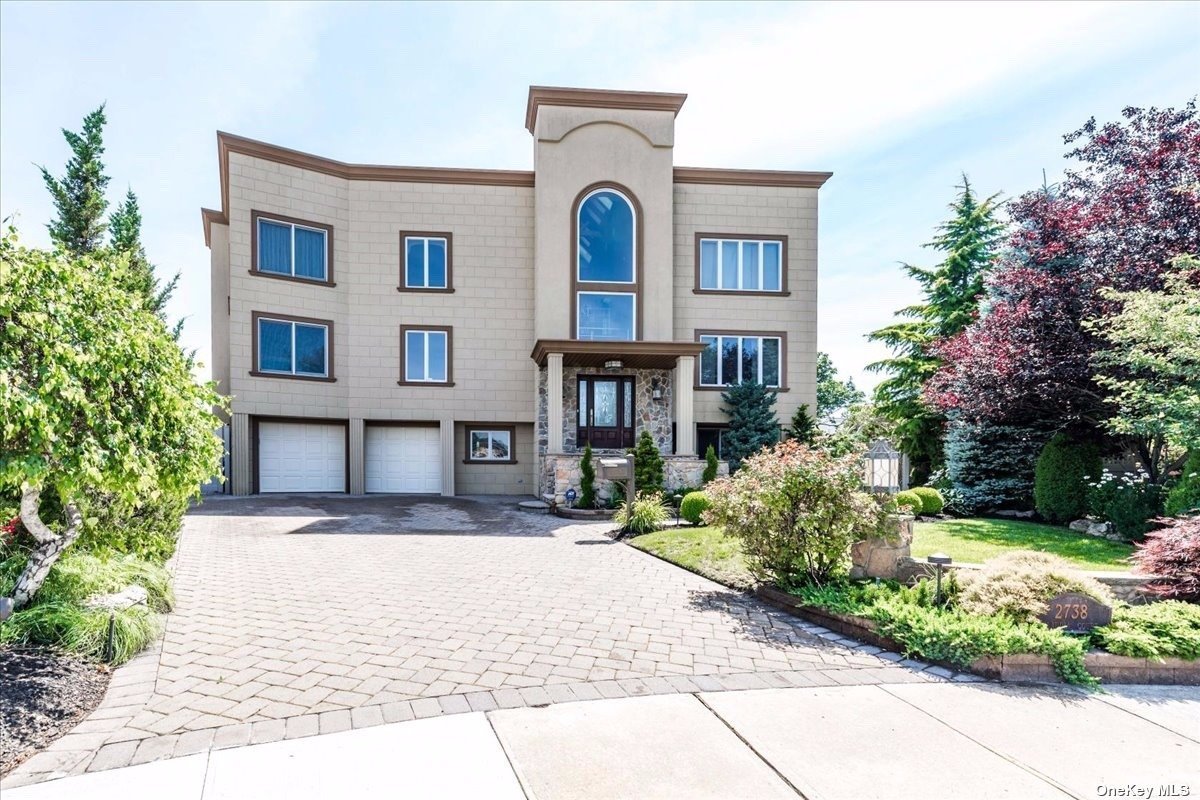 #1 photo, 2738 Claudia Court, ناسو Bellmore , NY 11710