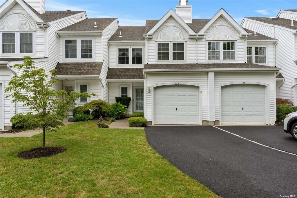 #1 photo, 139 Northwood Court, Саффолк ‖ Bayport , NY 11705