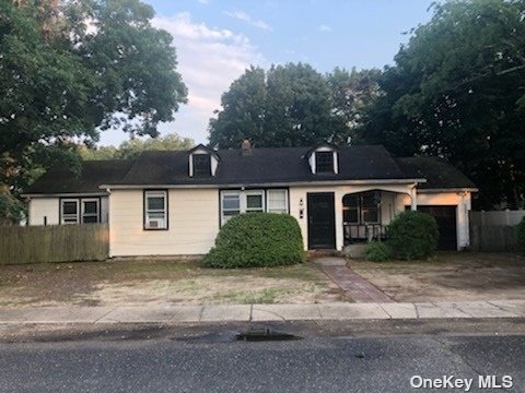 #1 photo, 174 Nicolls Road, Wheatley Heights , NY 11798