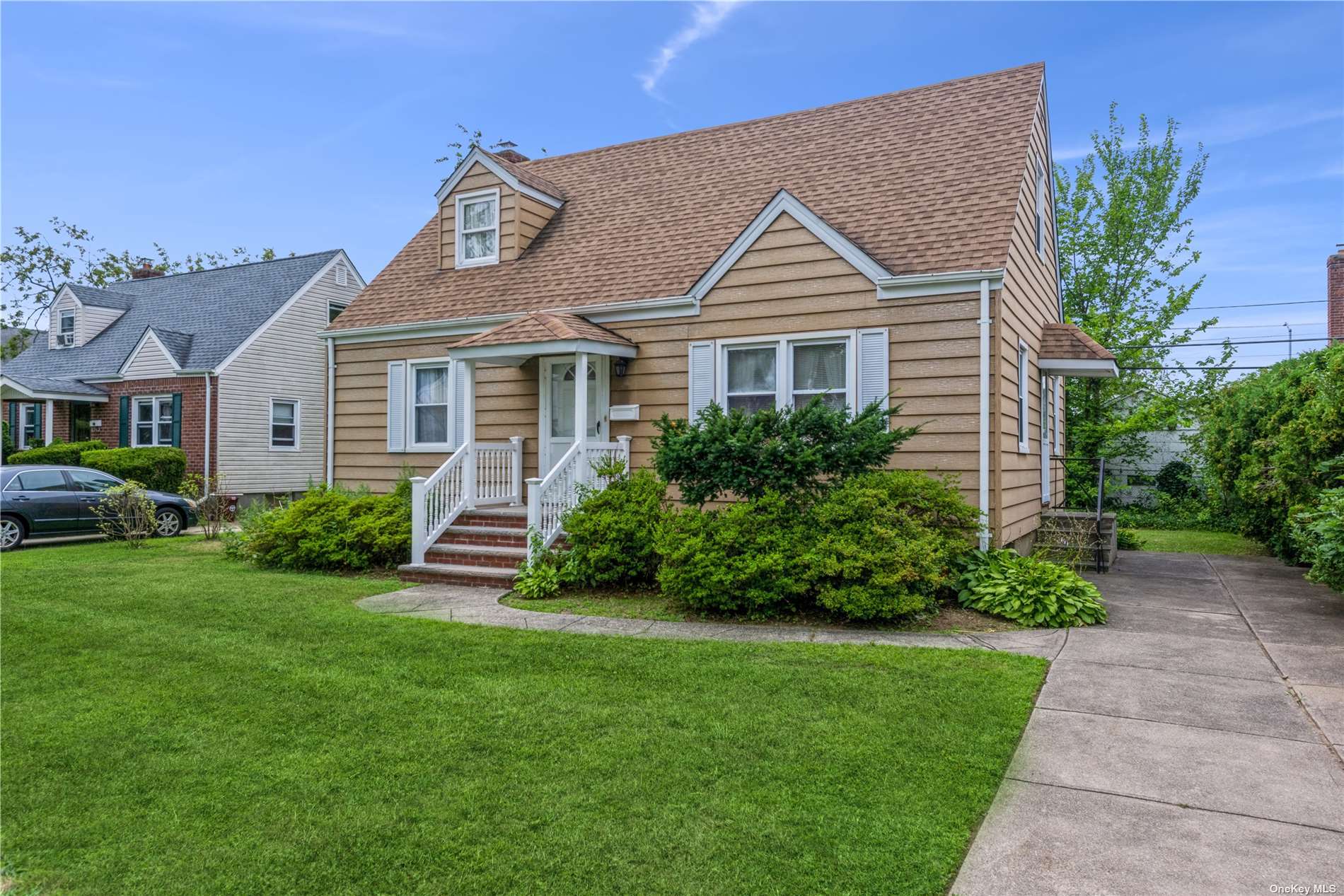 #1 photo, 79-30 Langdale Street, 롱 아일랜드 New Hyde Park , NY 11040