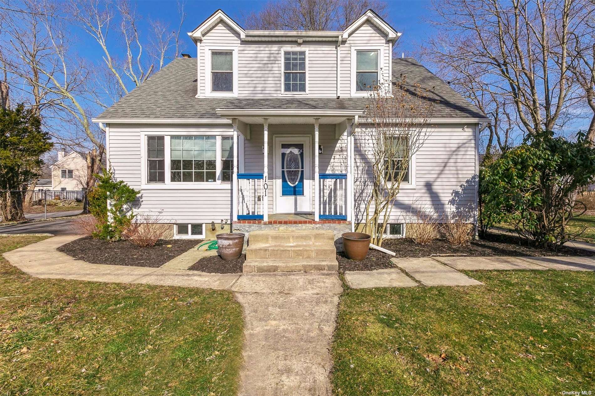 #1 photo, 101 Orchid Drive, Mastic Beach , NY 11951