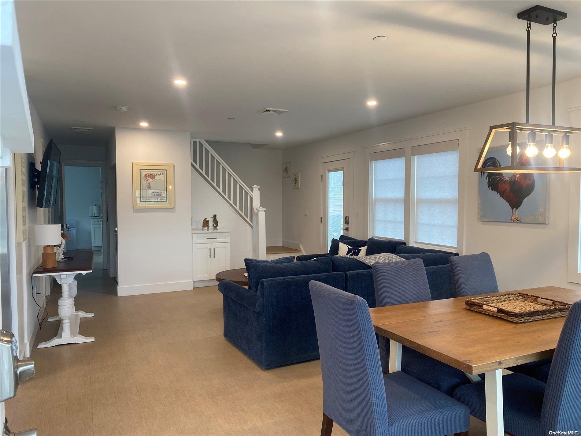 #4 photo, 448 Dehnhoff Walk, Ocean Beach , NY 11770