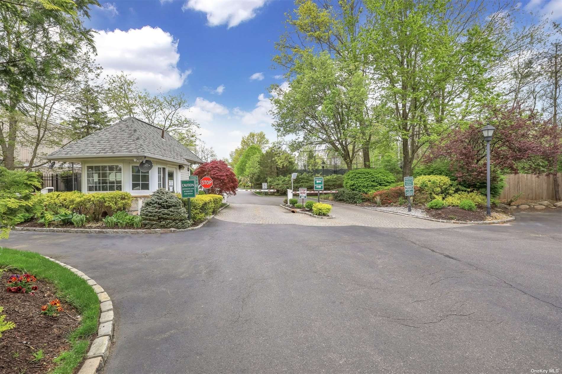 #1 photo, 191 Fen Way, 长岛 塞奥瑟 Syosset , NY 11791