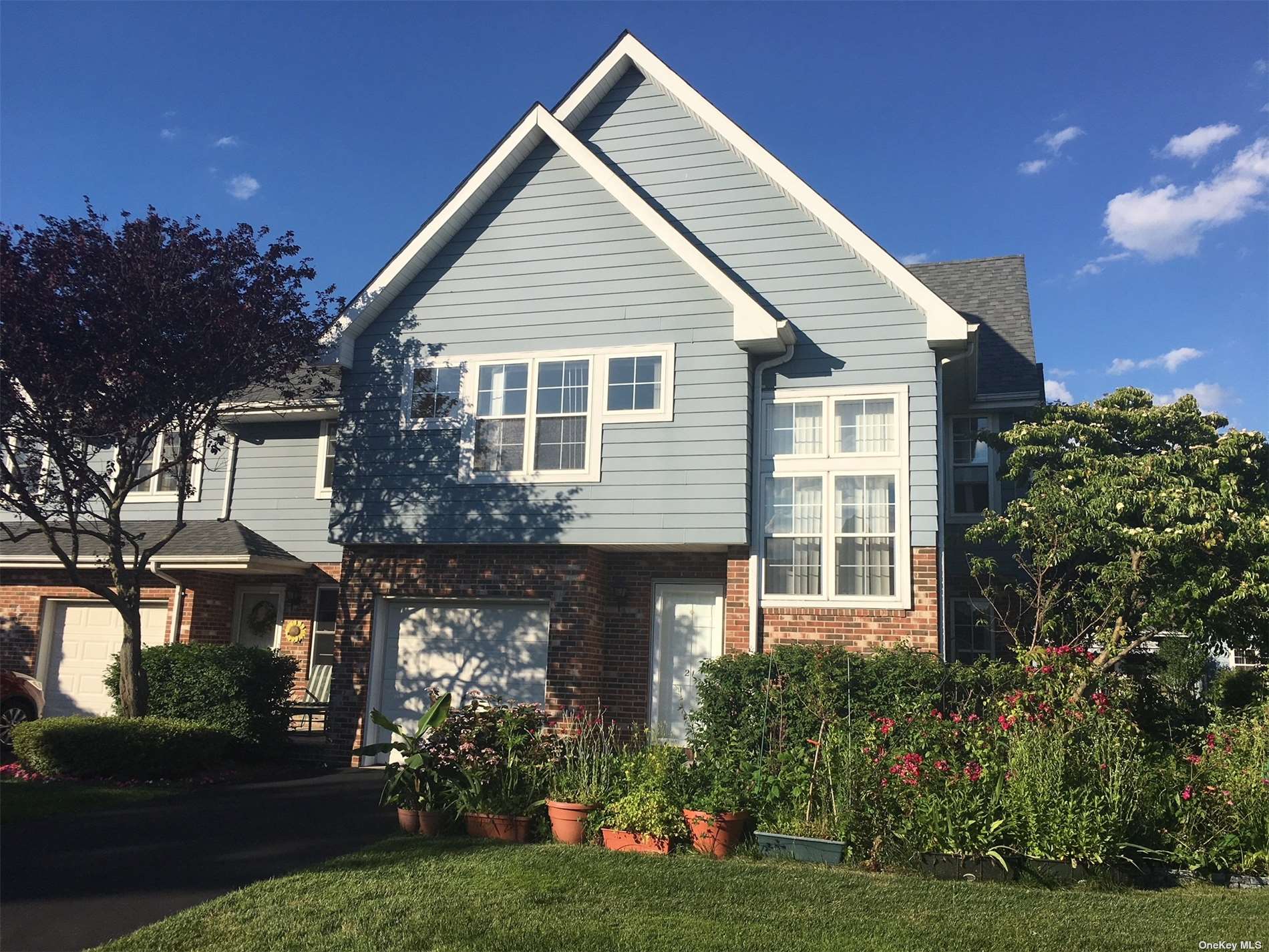 #1 photo, 21 Goldenwood Circle, Central Islip , NY 11722