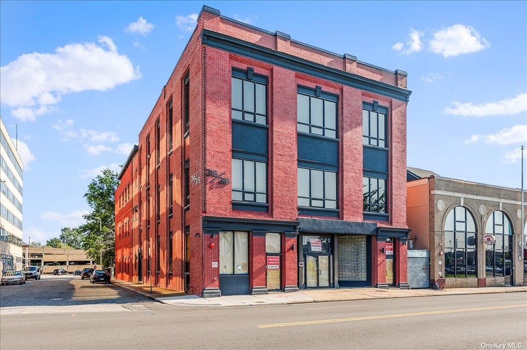 #1 photo, 316 Fulton Avenue, ناسو Hempstead , NY 11550