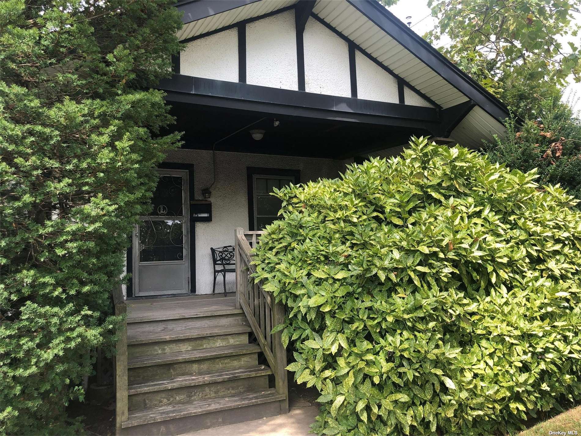 #1 photo, 1204 Broadway, Hewlett , NY 11557