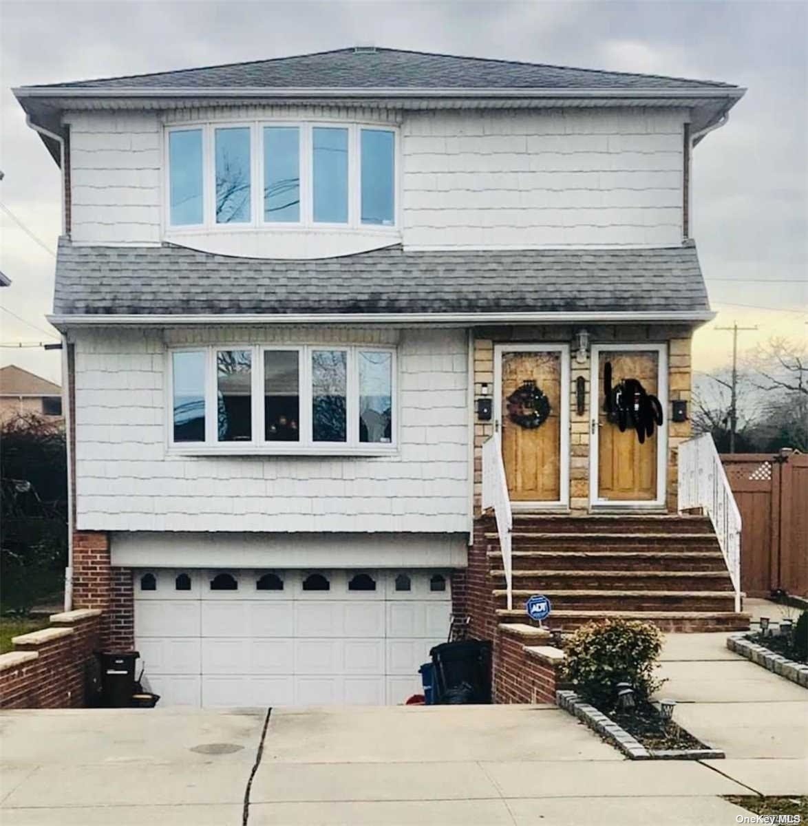 #1 photo, 200-04 15th Road, 皇后區 貝塞 Bayside , NY 11360