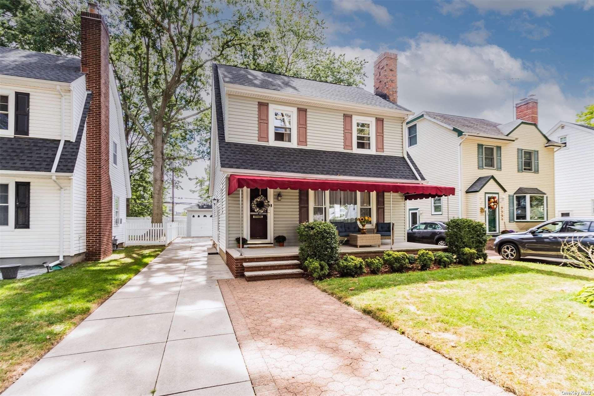 #1 photo, 52 Cambridge Avenue, ナッソー郡 Garden City , NY 11530