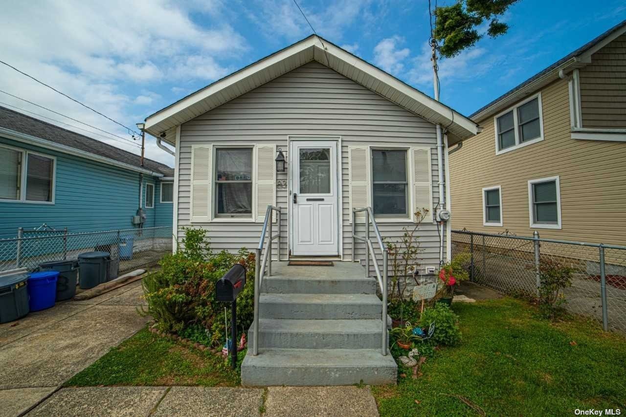 #1 photo, 83 Wilson Avenue, Amity Harbor , NY 11701