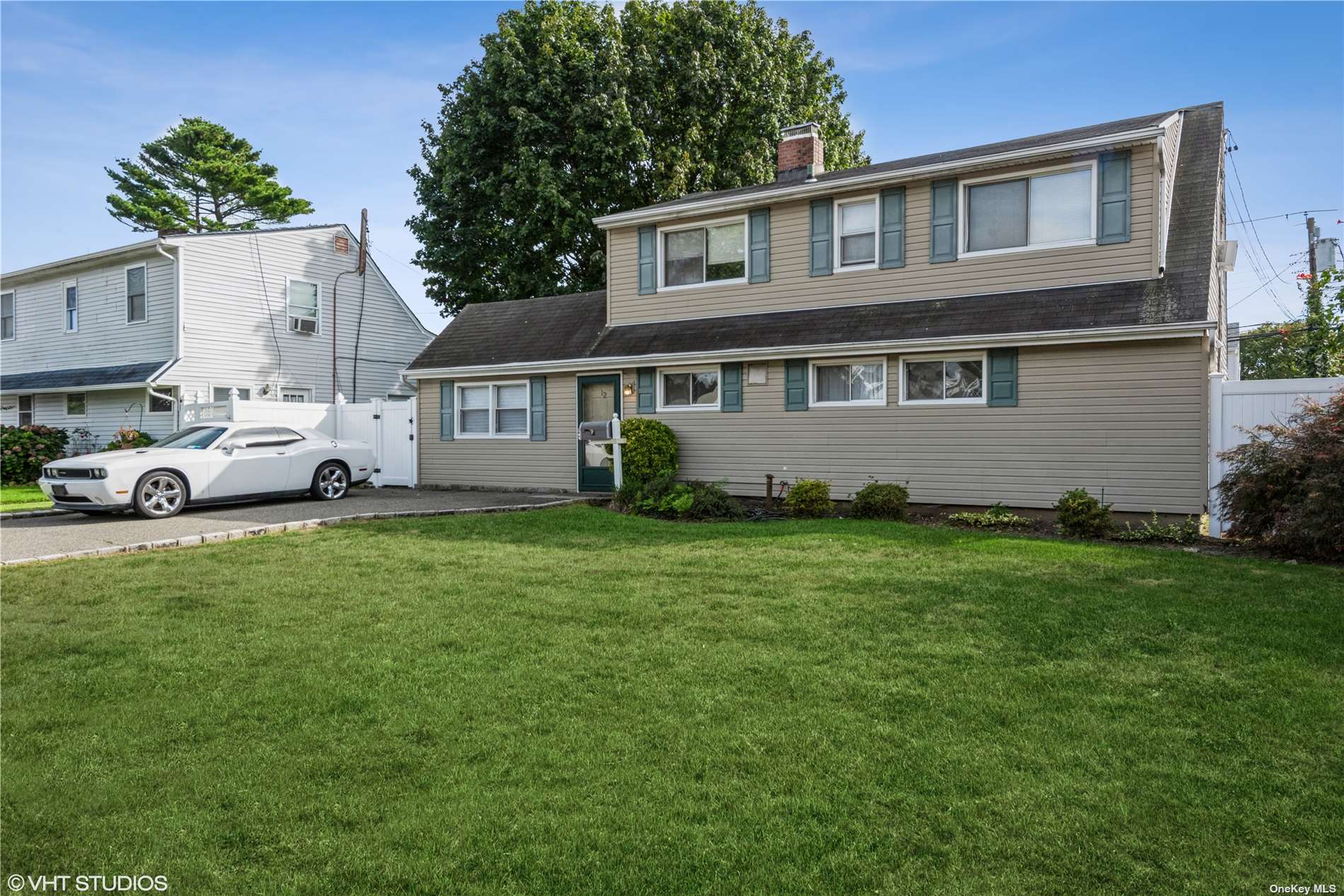 #1 photo, 12 Robin Lane, Levittown , NY 11756