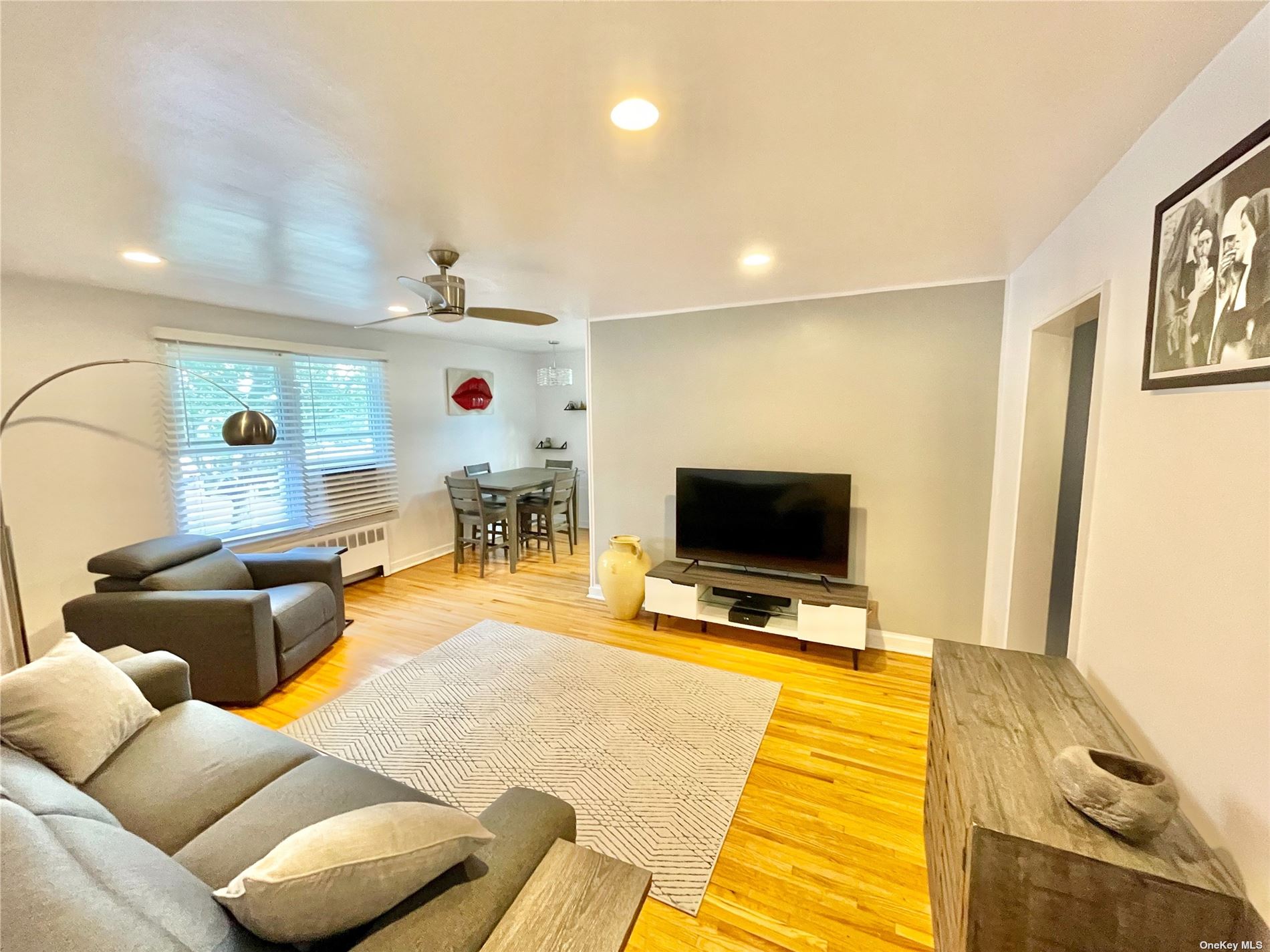 #1 photo, 1U Glen Keith Road, Glen Cove , NY 11542