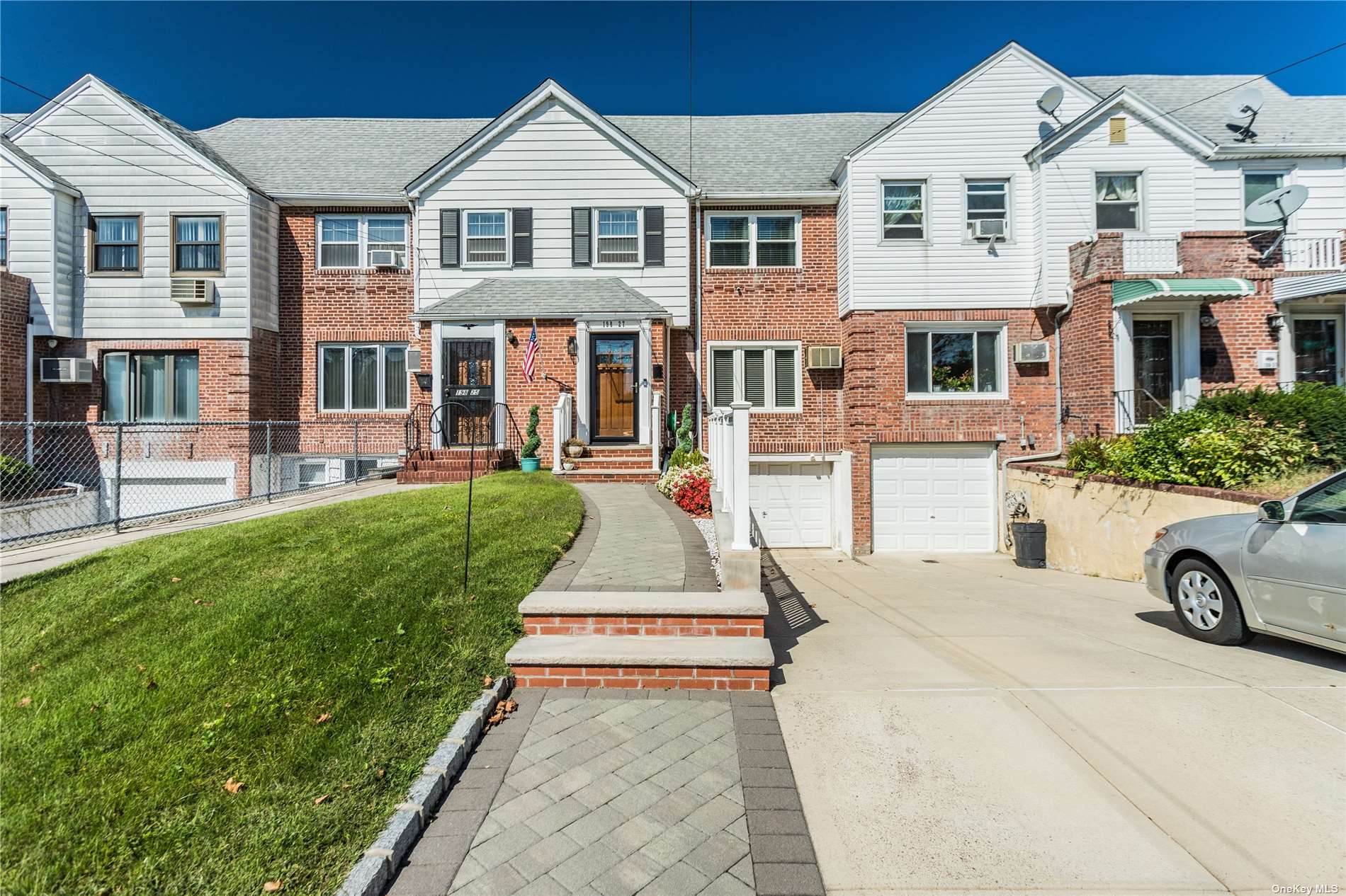 #1 photo, 198-27 29th Avenue, クイーンズ区 Flushing , NY 11358