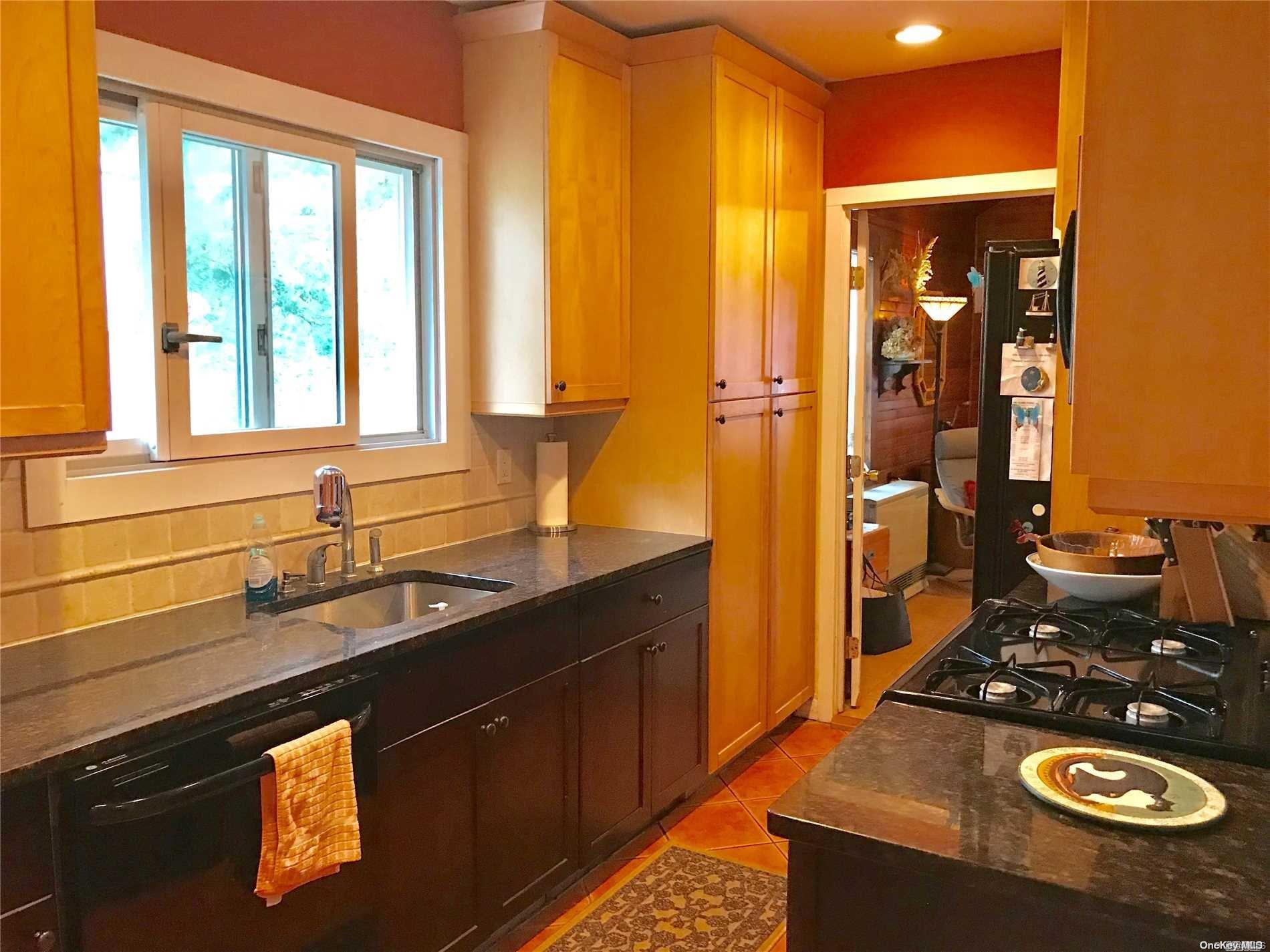 #3 photo, 515 Bayberry Walk, Ocean Beach , NY 11770