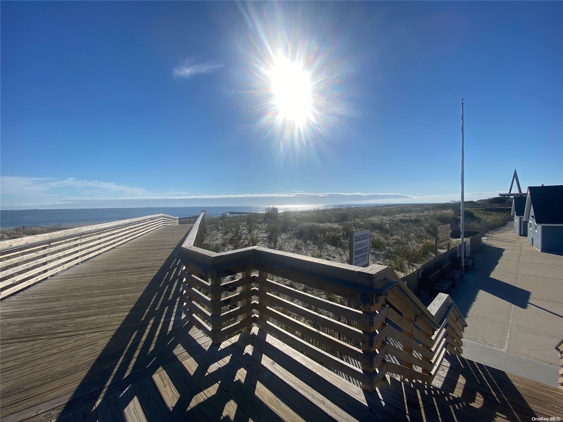 #16 photo, 68 S Parkside Drive, ナッソー郡 Point Lookout , NY 11569