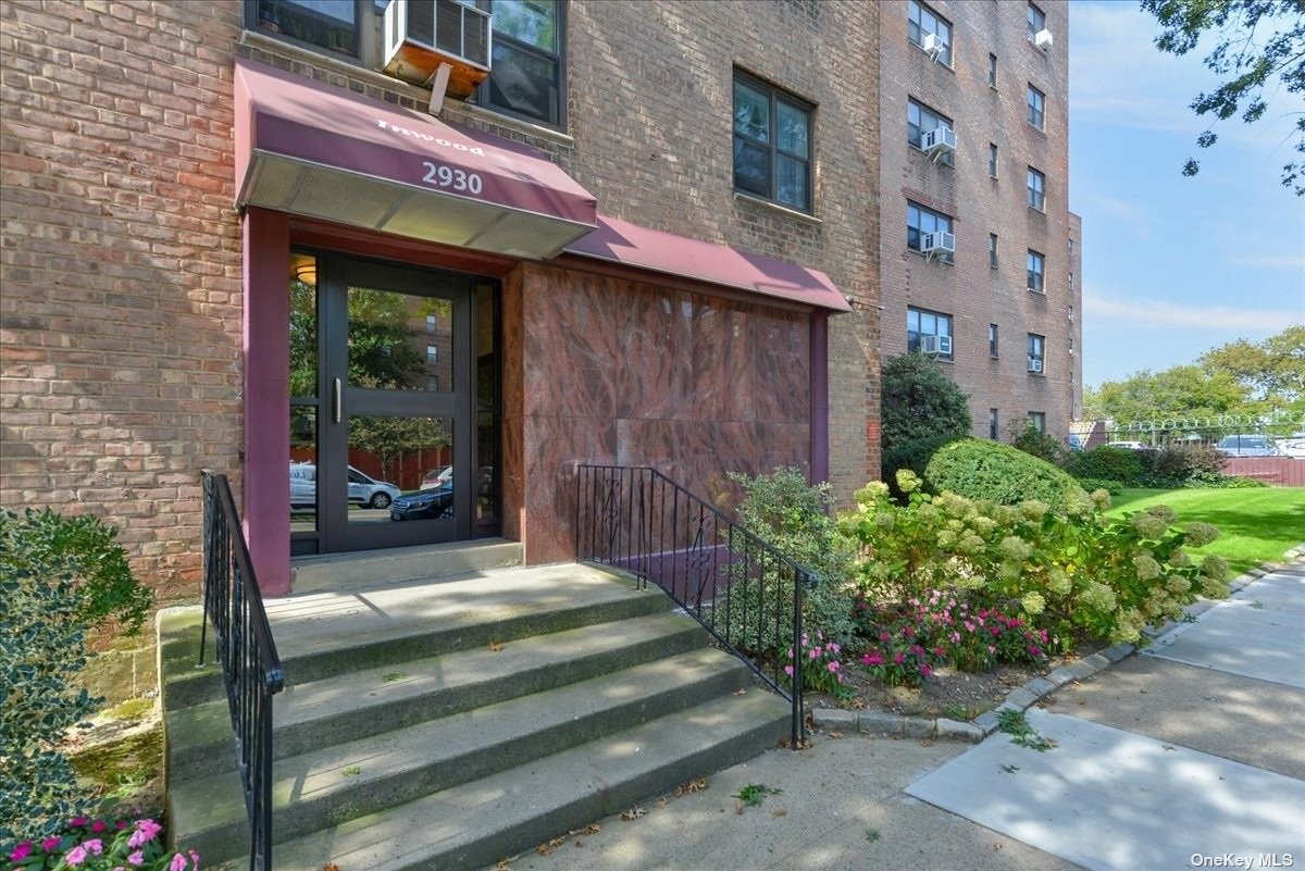 #1 photo, 29-30 138th Street, 法拉盛 Flushing , NY 11354