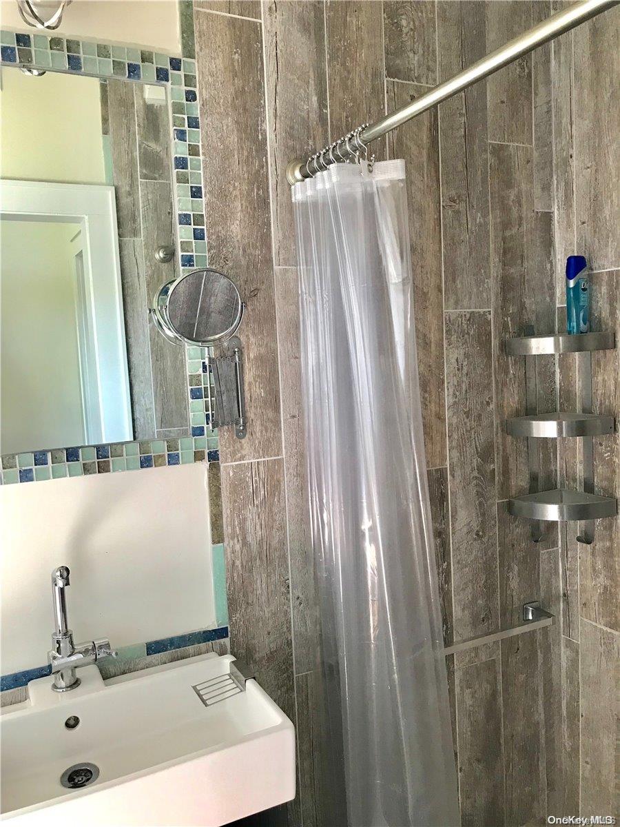 #13 photo, 342 Dehnhoff Walk, Ocean Beach , NY 11770