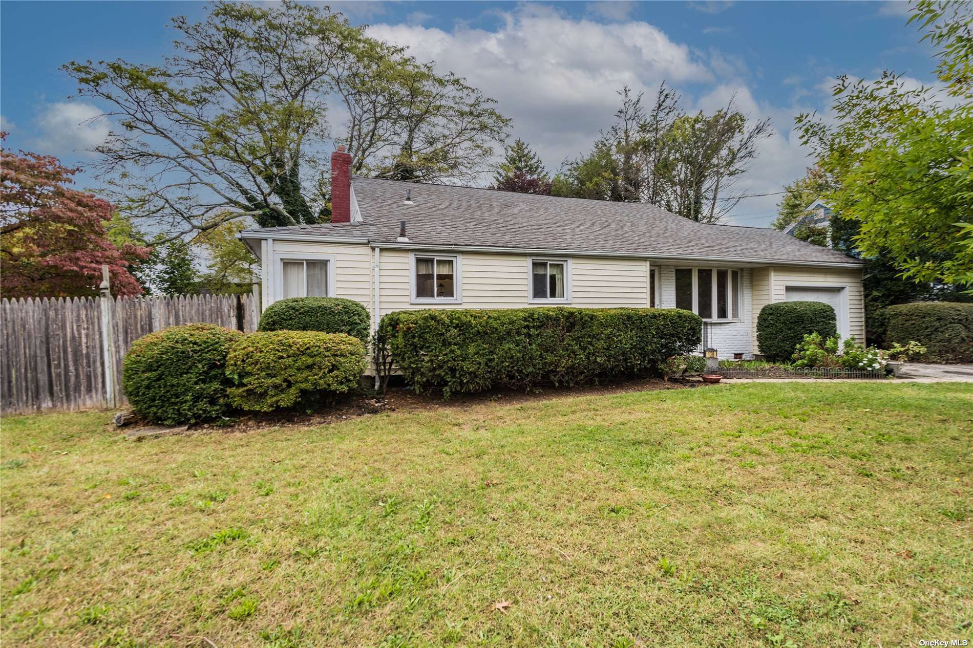 #1 photo, 126 Nelson Street, Farmingdale , NY 11735