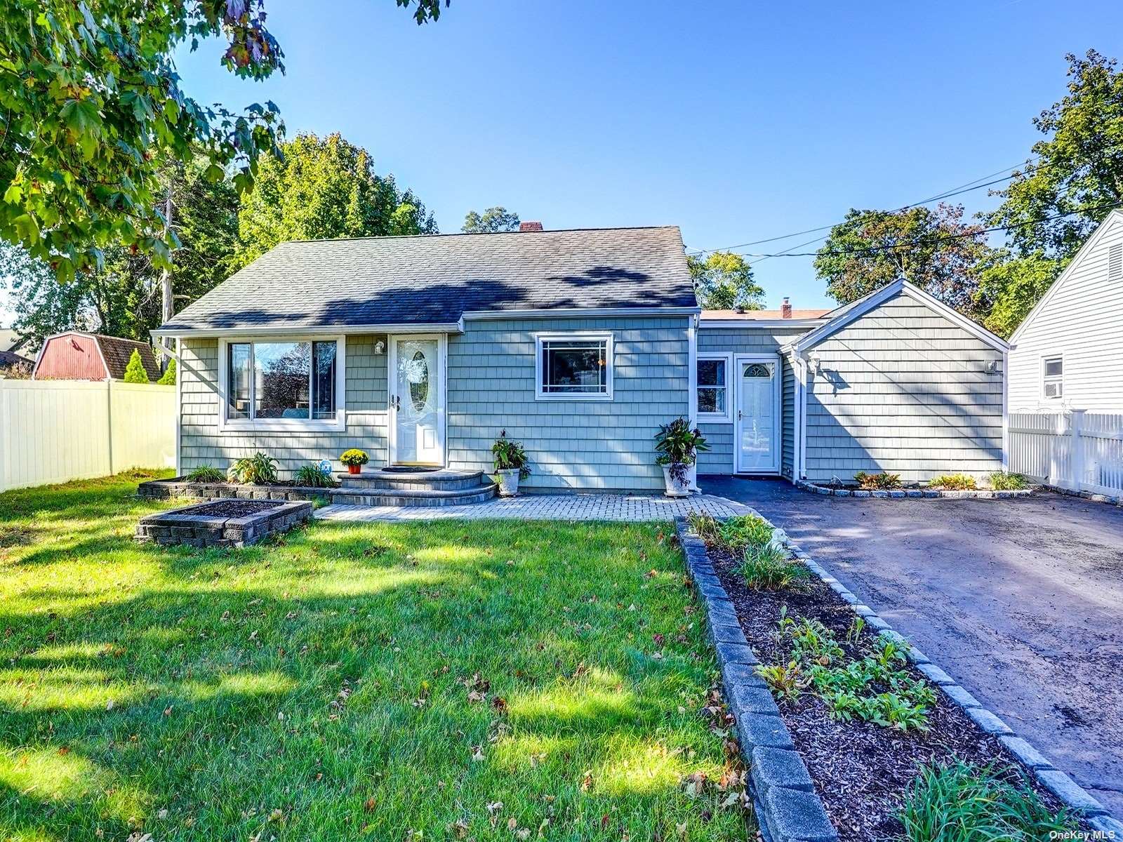 #1 photo, 20 Gould Road, سوفولك Centereach , NY 11720