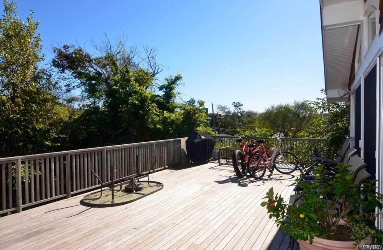 #17 photo, 207 Wilmot Road, Ocean Beach , NY 11770