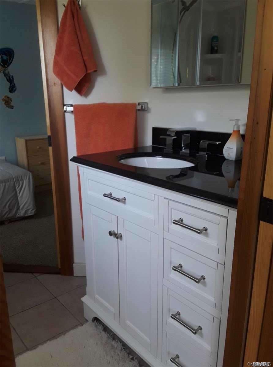 #10 photo, 49 Surf, Ocean Beach , NY 11770