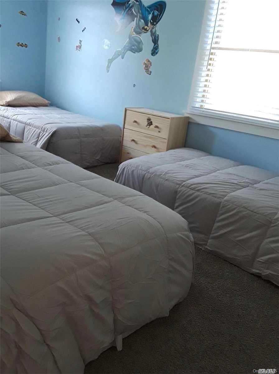 #6 photo, 49 Surf, Ocean Beach , NY 11770