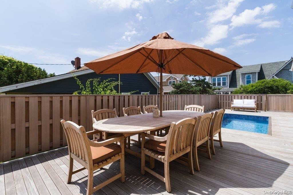 #18 photo, 109 Bungalow Walk, Ocean Beach , NY 11770