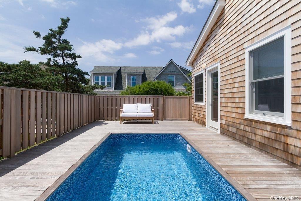 #20 photo, 109 Bungalow Walk, Ocean Beach , NY 11770