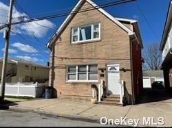 #1 photo, 110 Hill Avenue, ナッソー郡 Elmont , NY 11003