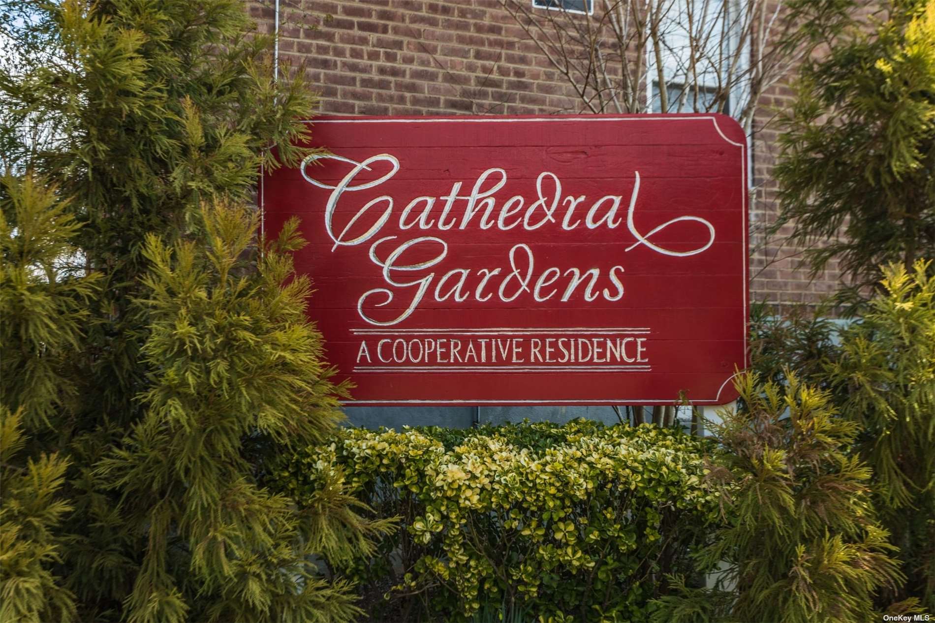 #1 photo, 32 Cathedral Avenue, Hempstead , NY 11550