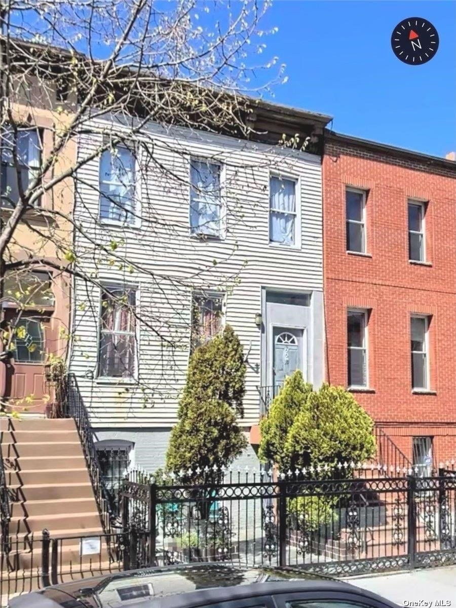 #1 photo, 661 Decatur Street, 布鲁克林 Brooklyn , NY 11233