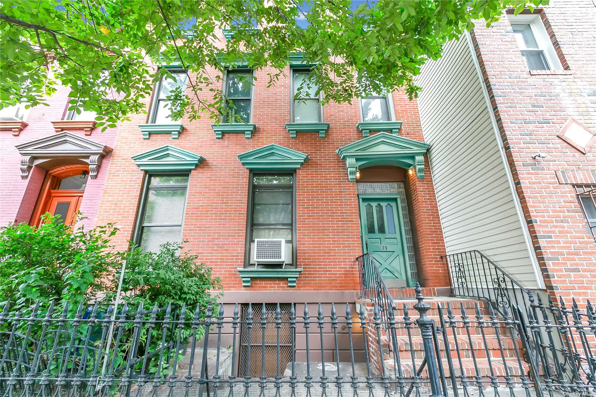 #1 photo, 163 India Street, Greenpoint , NY 11222