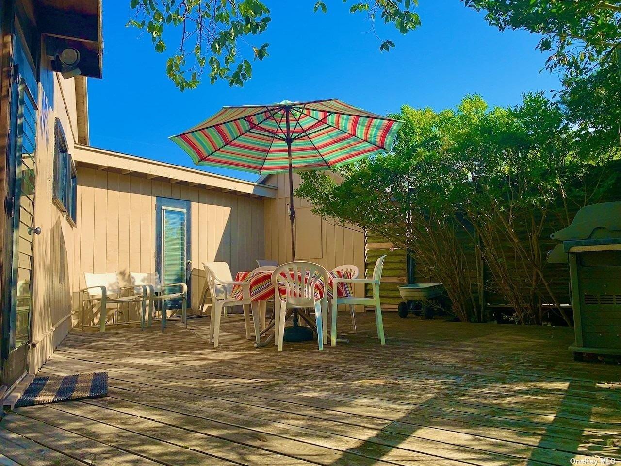 #14 photo, 30 Gale Walk, Seaview , NY 11770