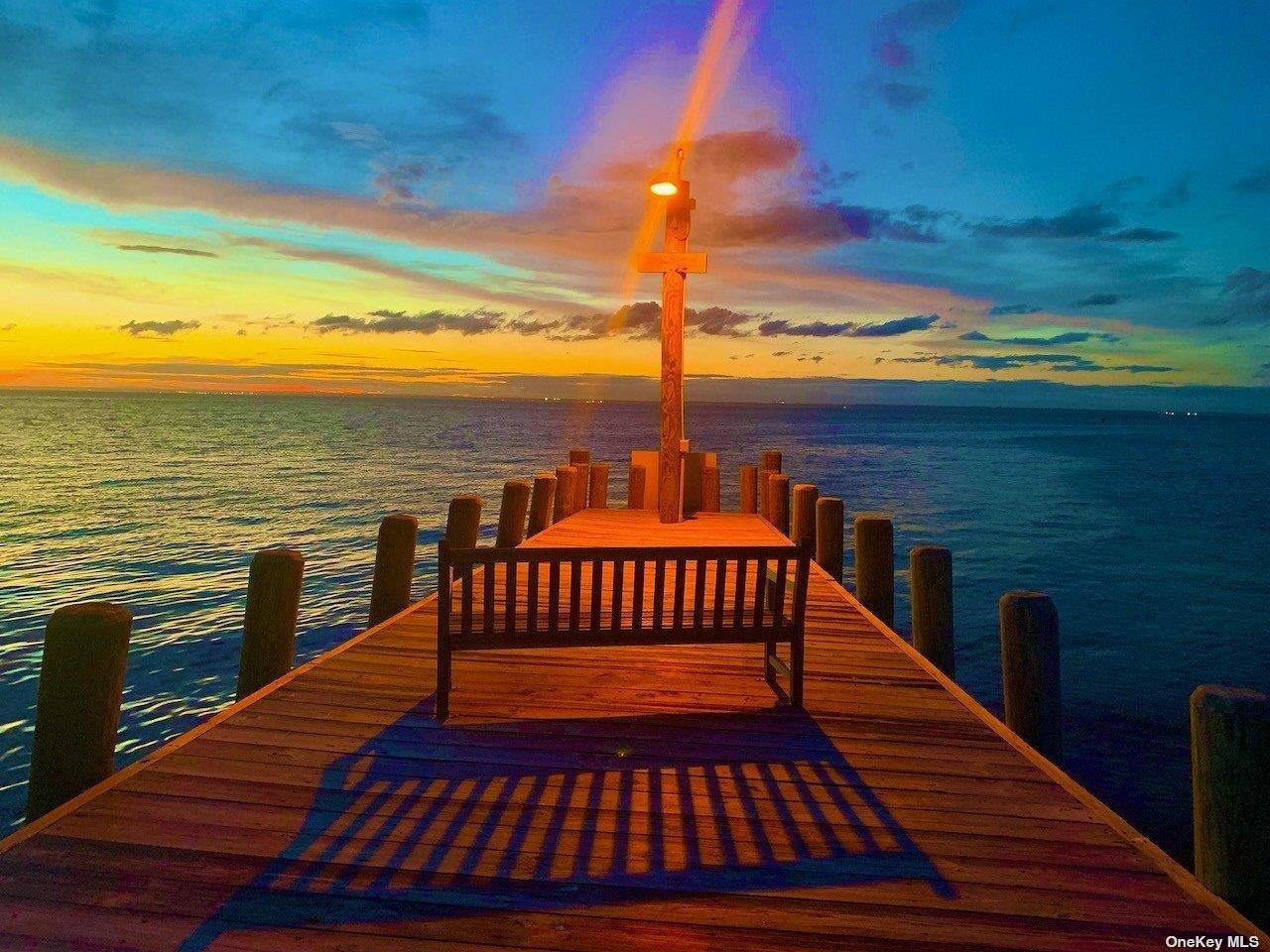 #15 photo, 30 Gale Walk, Seaview , NY 11770