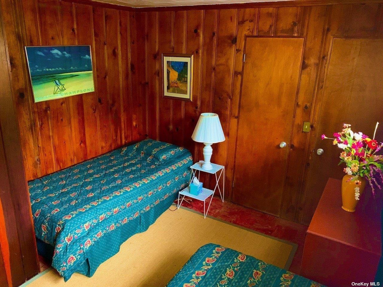 #9 photo, 30 Gale Walk, Seaview , NY 11770