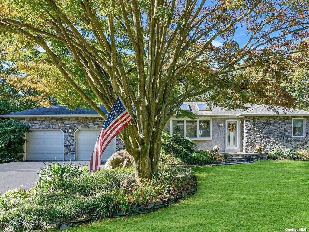 #1 photo, 140 Davis Avenue, サフォーク郡 Port Jefferson Station , NY 11776