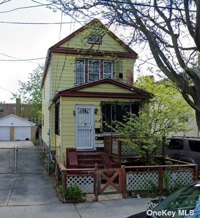 #1 photo, 55-29 96th St, कोरोना Corona , NY 11368