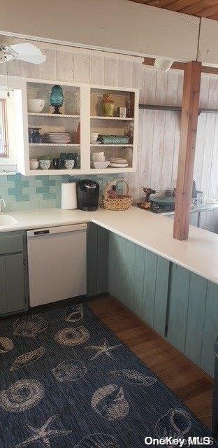 #4 photo, 17 Bungalow Walk, Ocean Beach , NY 11770