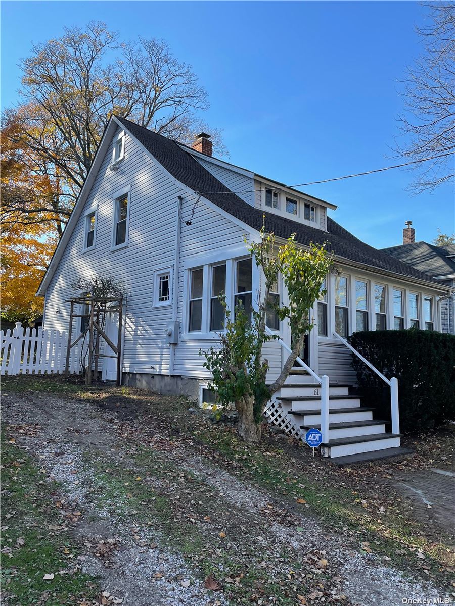 #1 photo, 61 Jackson Avenue, サフォーク郡 Huntington , NY 11743