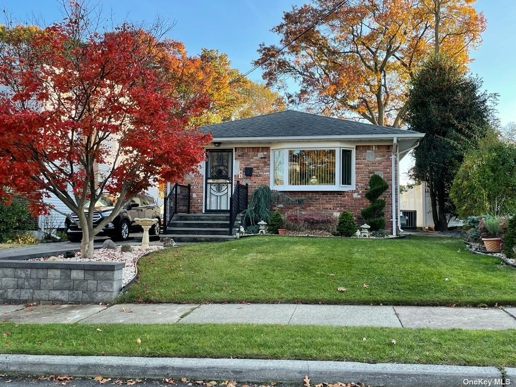 #1 photo, 641 Wall Street, West Hempstead , NY 11552