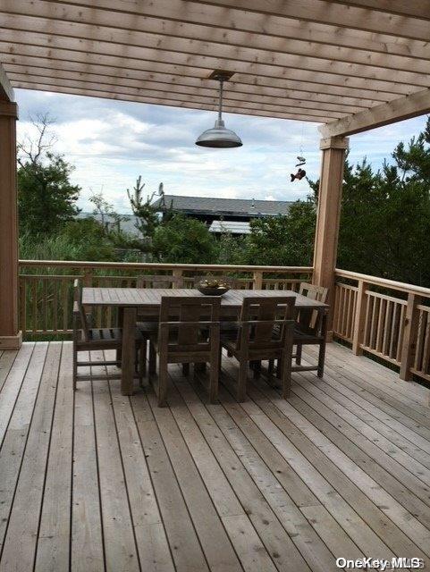 #5 photo, 320 Frigate Rdw, Ocean Beach , NY 11770