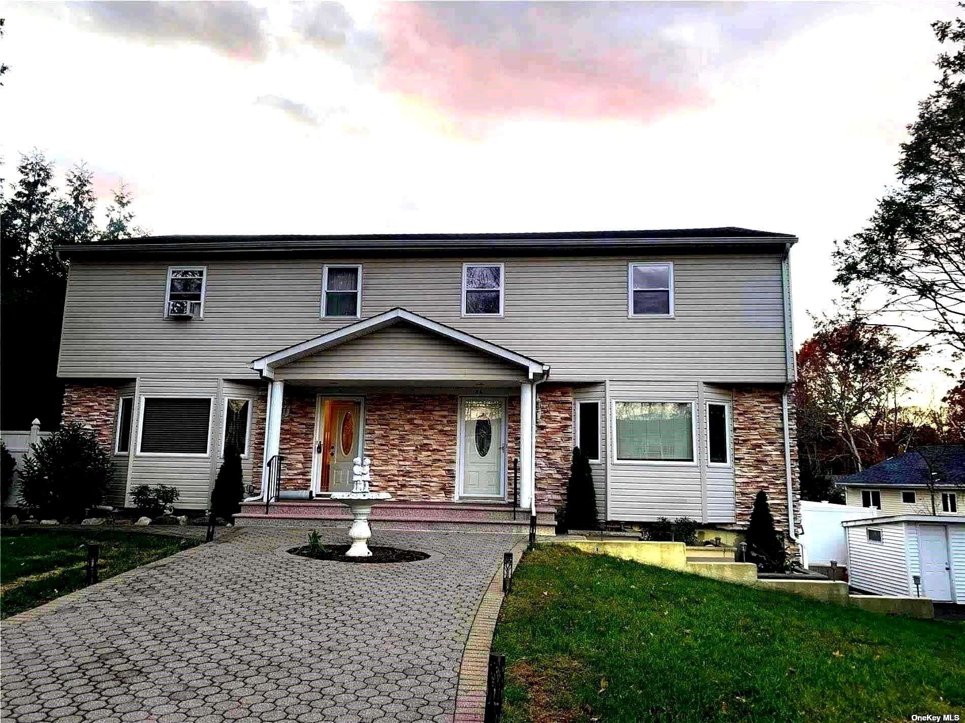 #1 photo, 8 Cardiff Court, Huntington Station , NY 11746